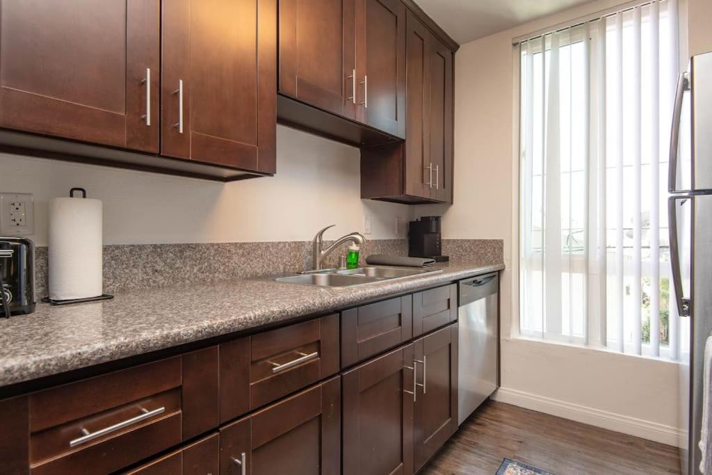 Apartment Hollywood 2bed W Rooftop Pool & Panoramic View *